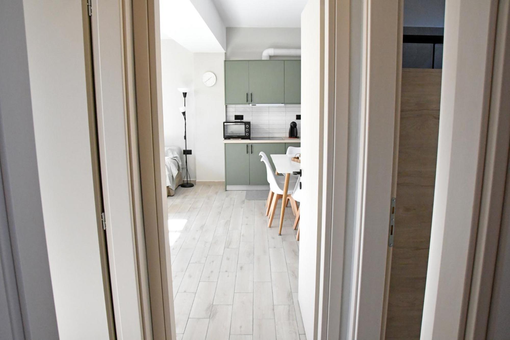 Apartamento Polles Εlies Cozy Αpartment Aegina Exterior foto